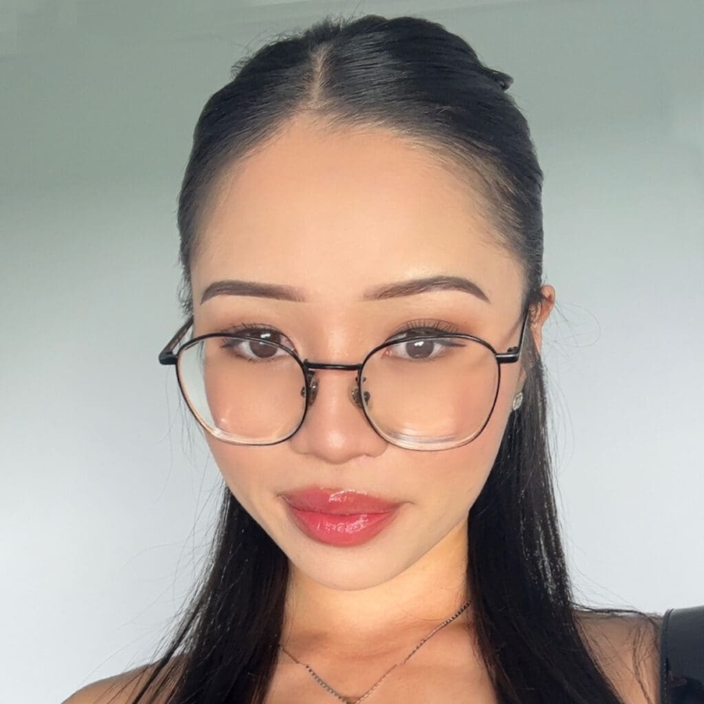 Karlene bio photo